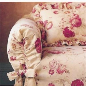 Vintage Rose Garden Room Heirloom Collection